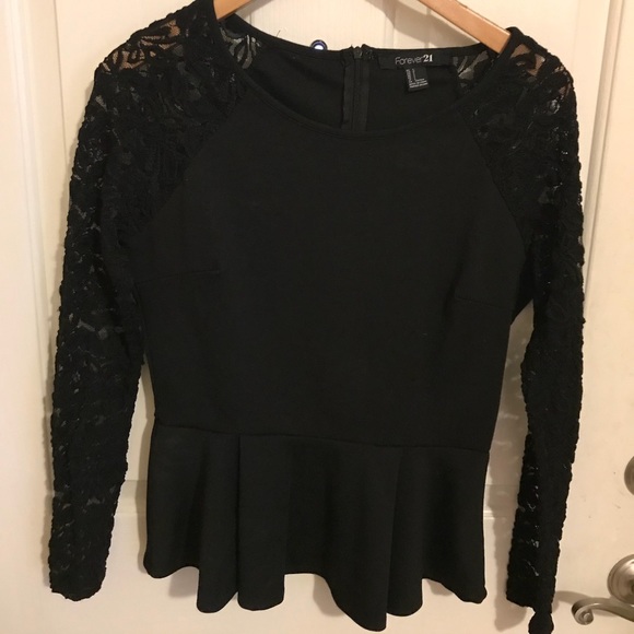 Forever 21 Tops - Forever 21 Shirt SZ L lace sleeves